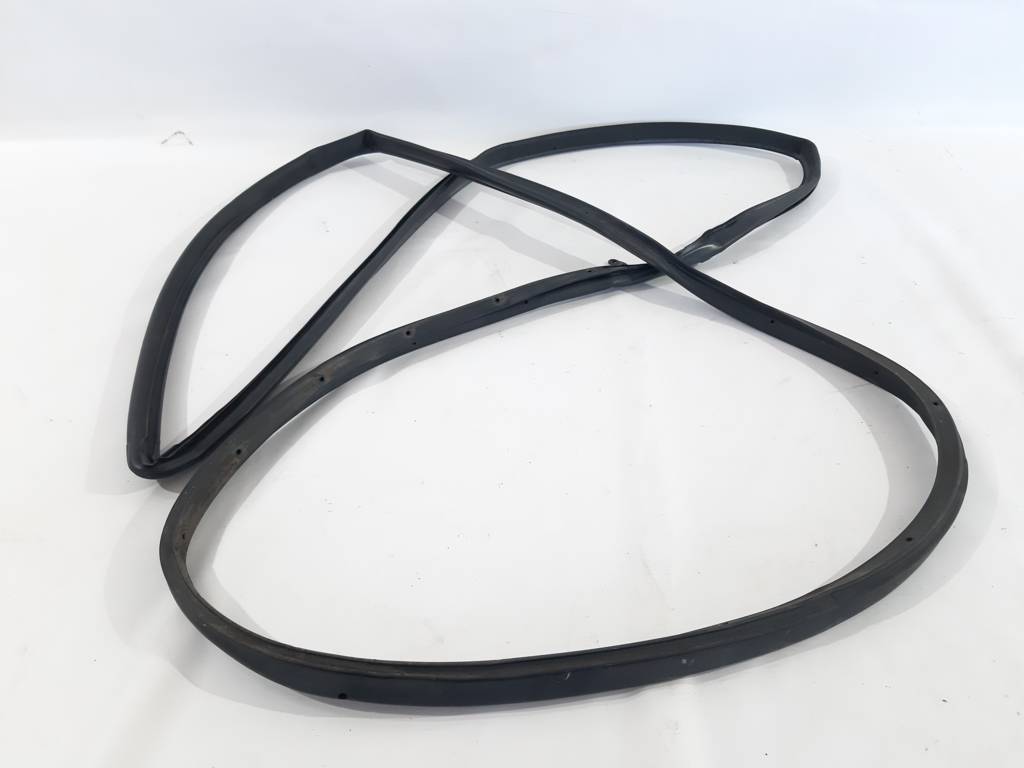 Optima. Уплотнительная резинка двери передней правой верхняя Kia Optima 2011 821302T000 Kia Optima