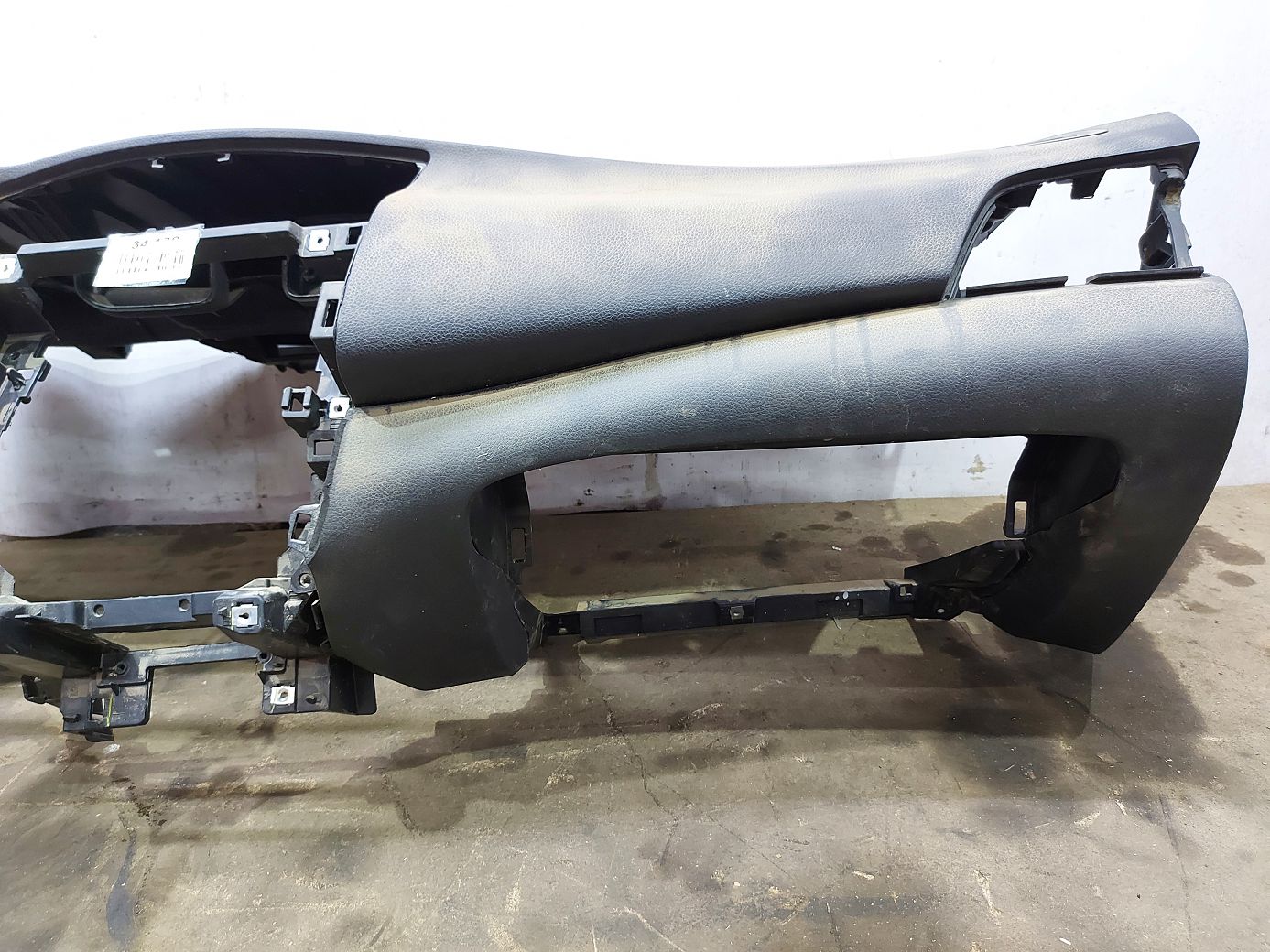 Sentra Торпеда Nissan Sentra 2013-2019 682003SG0A Nissan Sentra 4