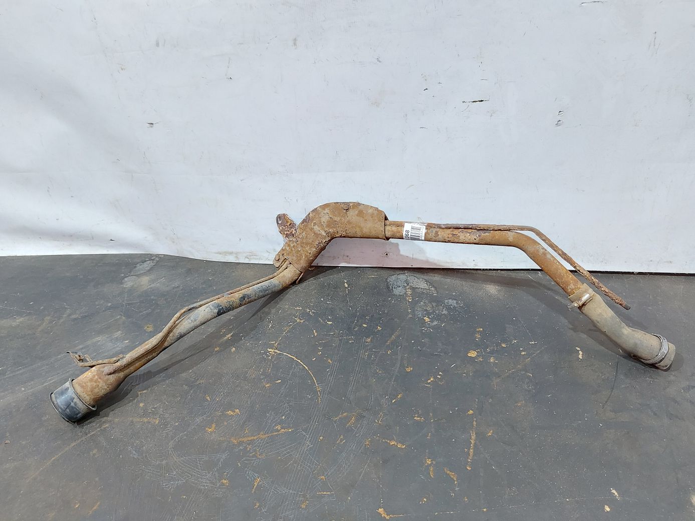 Malibu. Заливна горловина Chevrolet Malibu 2013 22864111 Chevrolet Malibu