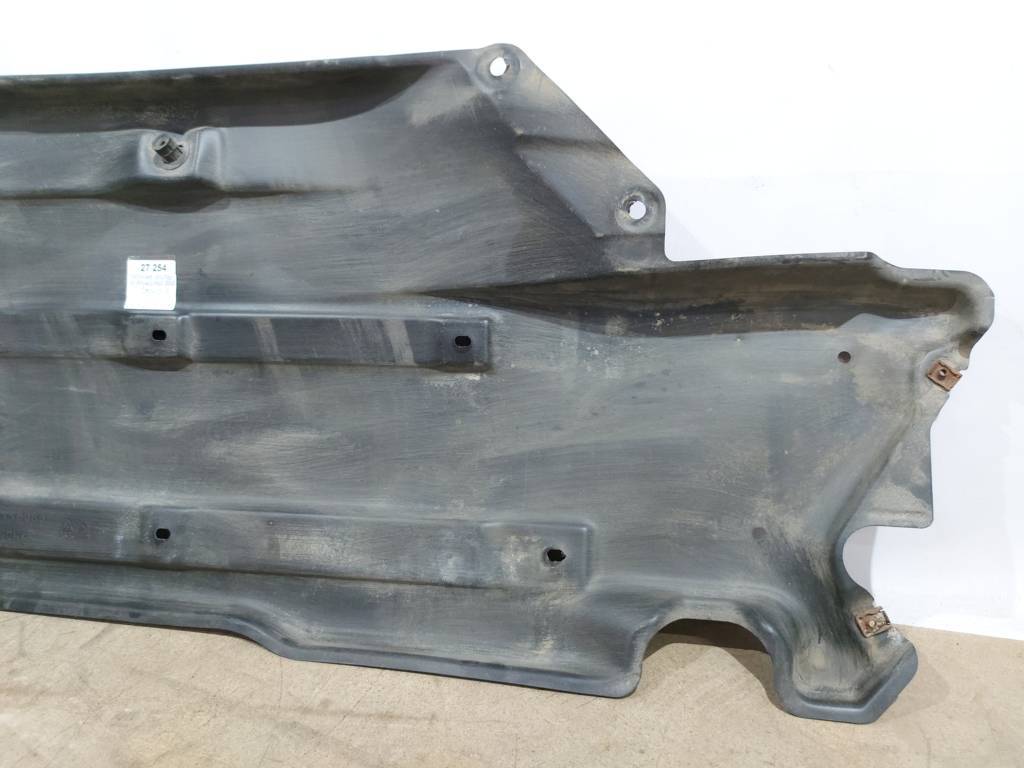 Dart Защита днища центральная левая Dodge Dart 2013-2019 68082725AE Dodge Dart 8
