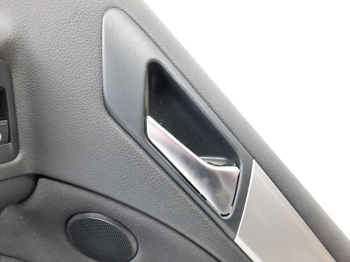 Golf Карта двери задней правой (черная) ткань (отсутствует накладка на ручке закрытия) Volkswagen Golf 5K6867222M0W 3