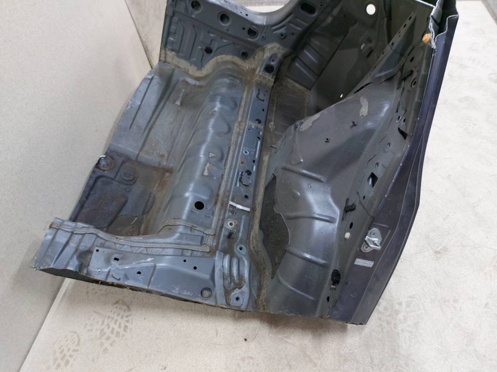 Insight Четверть задняя левая Honda Insight 2010-2014 04646-TM8-A90ZZ Honda Insight 3