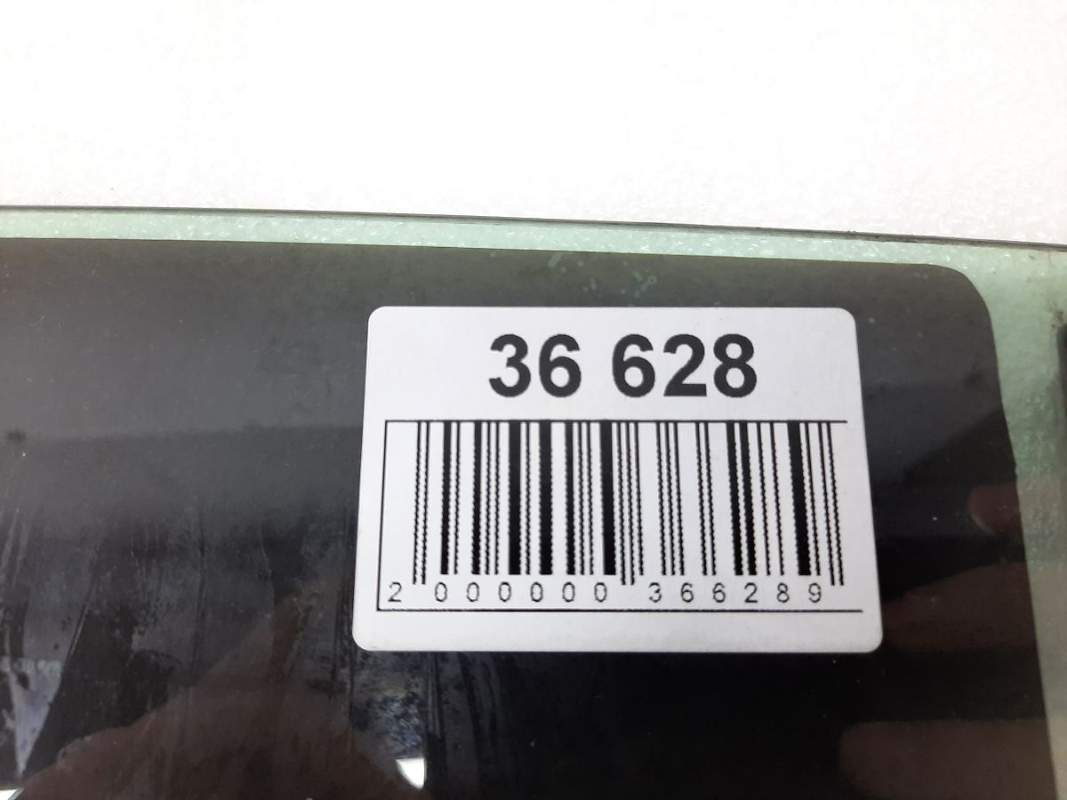 500 Скло дверей передньої лівої Fiat 500 2012-2019 4816693AC Fiat 500 7