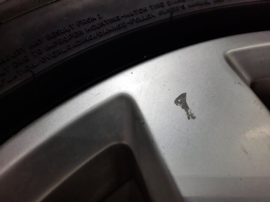 R-350 Колісний диск R19 255/50 Mercedes-Benz R 350 2006-2012 66474299 MERCEDES-BENZ Mercedes-Benz R 350 17