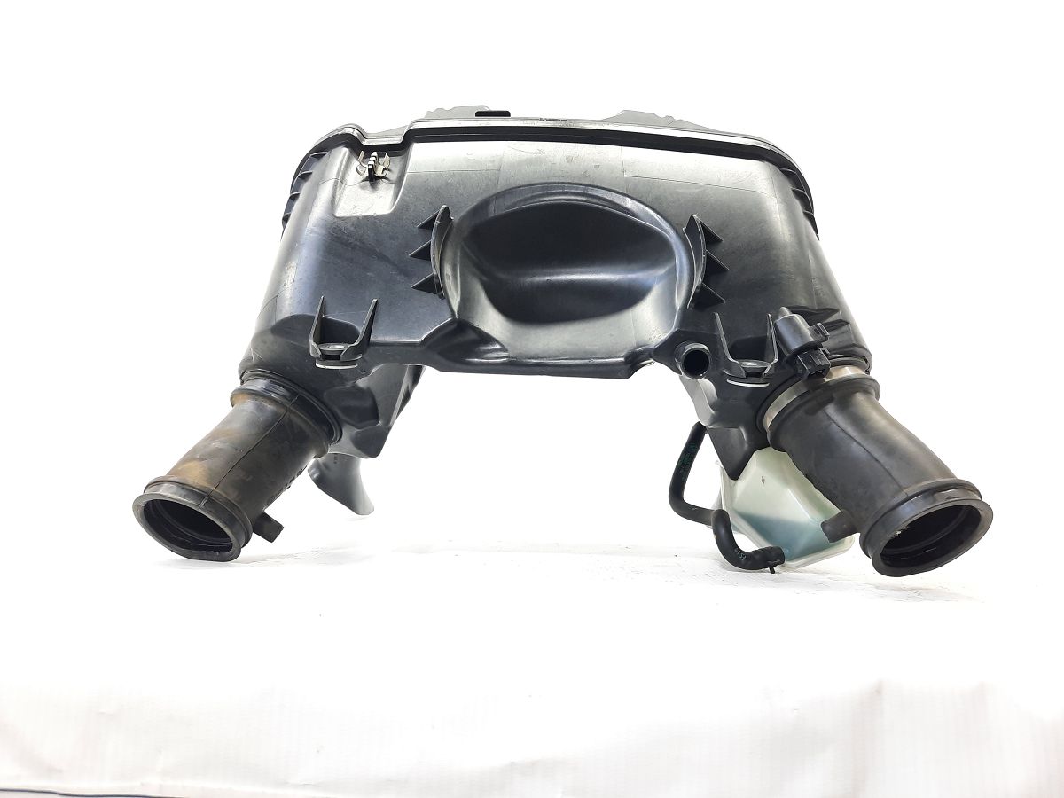 R 1200 Корпус воздушного фильтра BMW R 1200 2014 13717726792 BMW R 1200 9