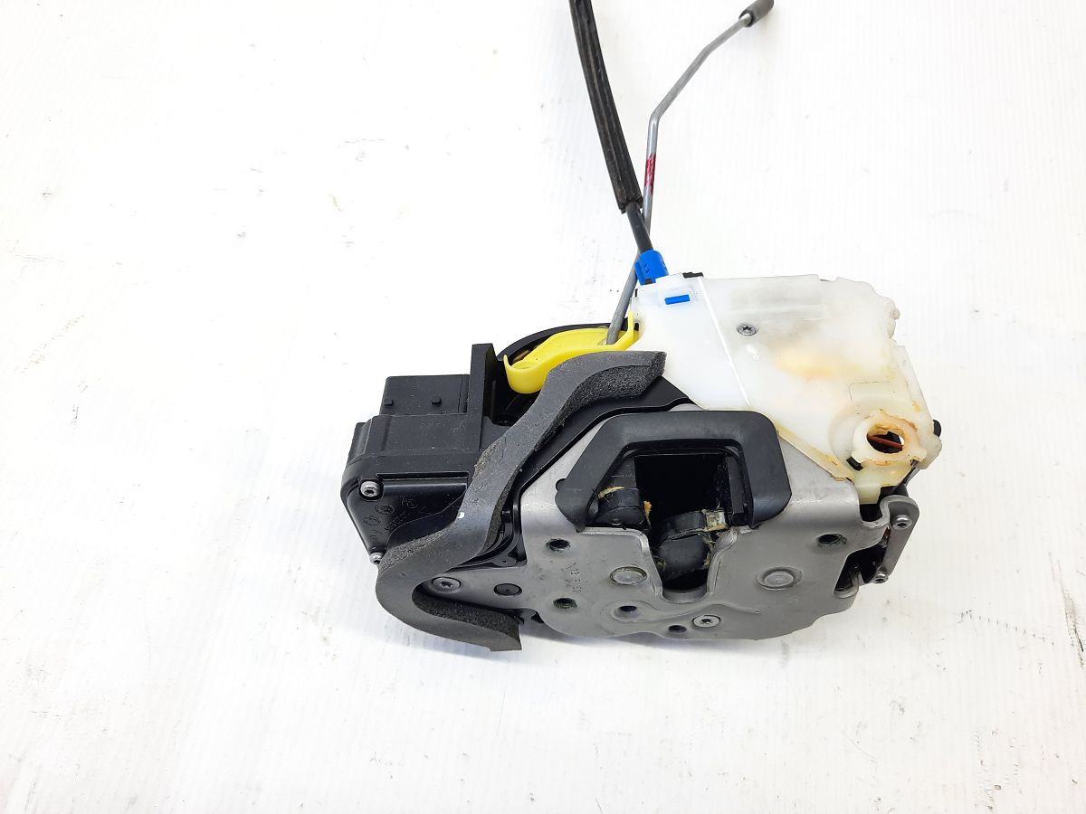 Malibu Замок двері задньої лівої Chevrolet Malibu 2013-2016 13579551 Chevrolet Malibu 4