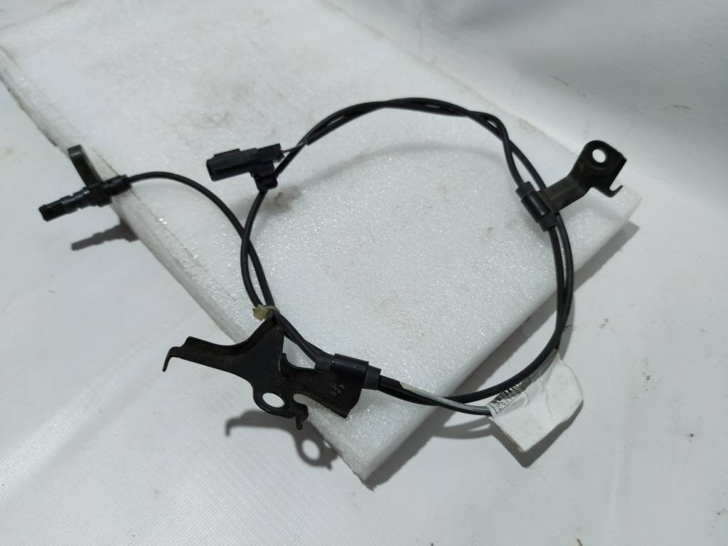Prius c Датчик ABS переднього лівого колеса Toyota Prius C 2012-2019 8951652140 Toyota Prius C 5