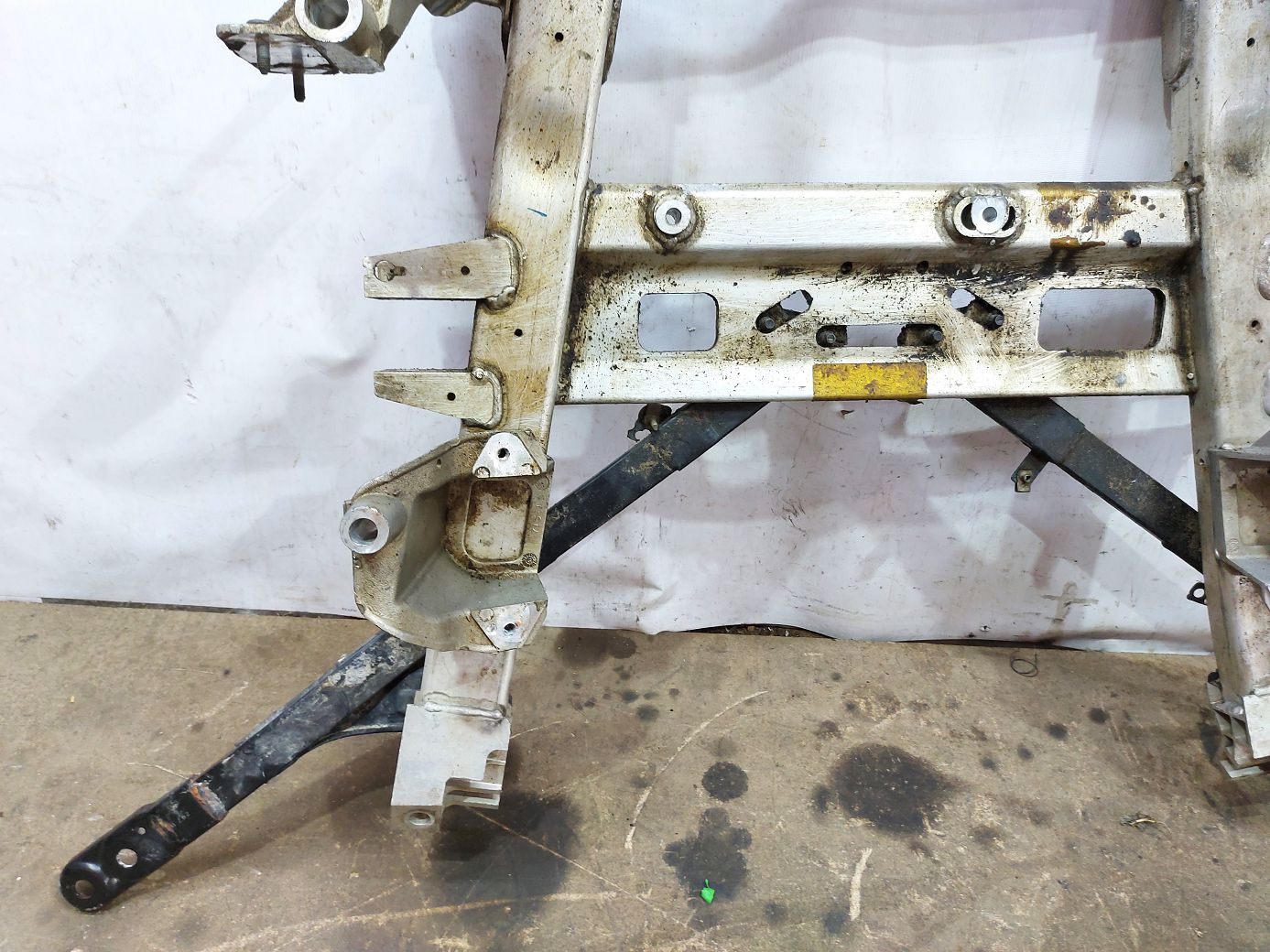 Ats Підрамник передній Cadillac ATS 2016 84687529 Cadillac ATS 10 Ats Підрамник передній Cadillac ATS 2016 84687529 Cadillac ATS 10