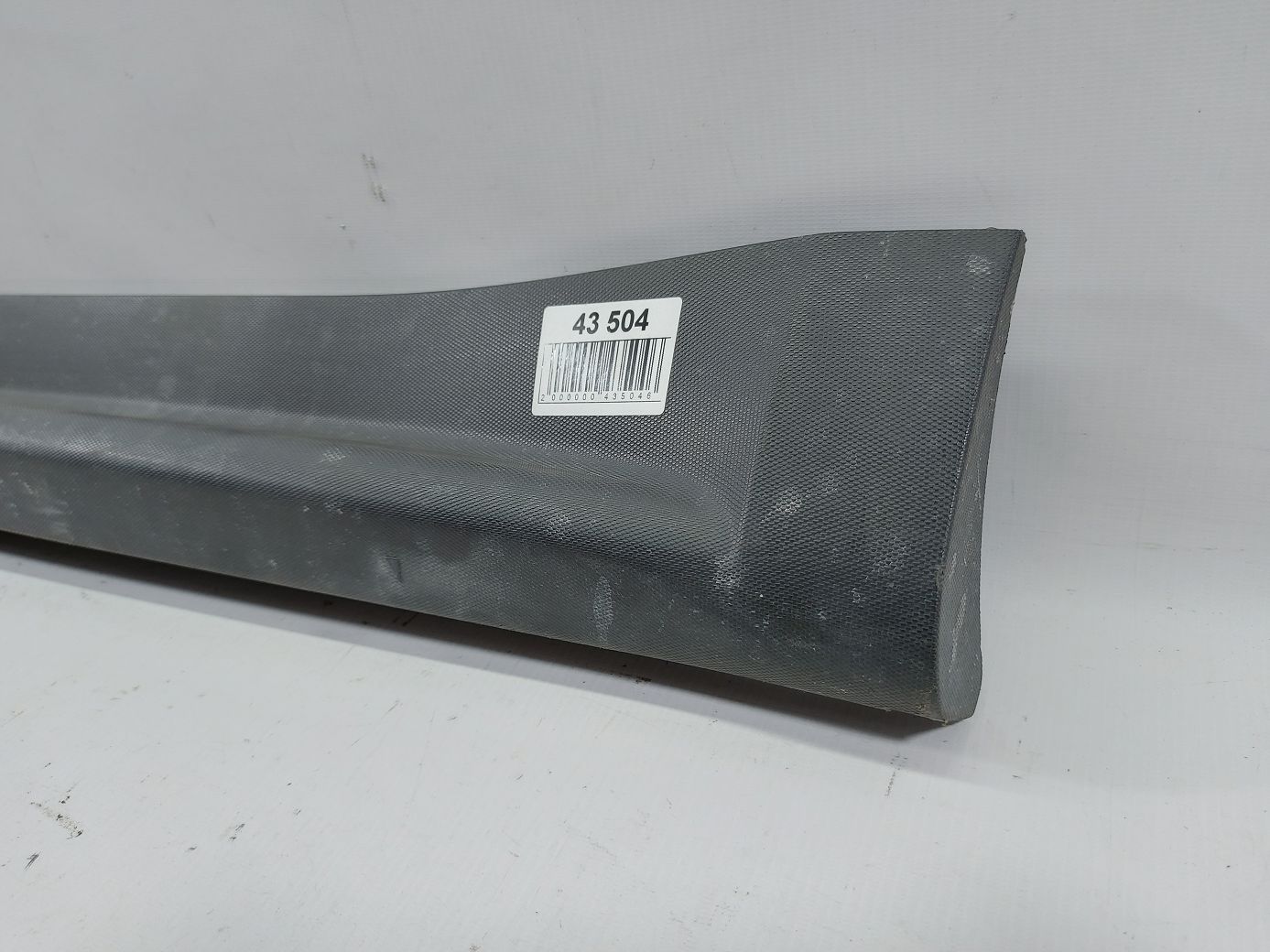 Equinox Молдинг двері задньої лівої зовнішній нижній Chevrolet Equinox 2014-2017 25824826 Chevrolet Equinox 2