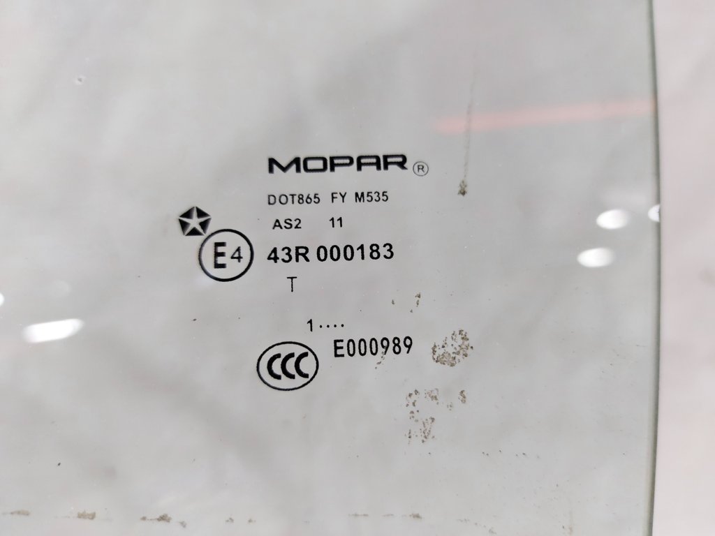  Скло дверей передньої лівої Jeep Patriot `2007-2017 5155449AC Jeep Patriot 24