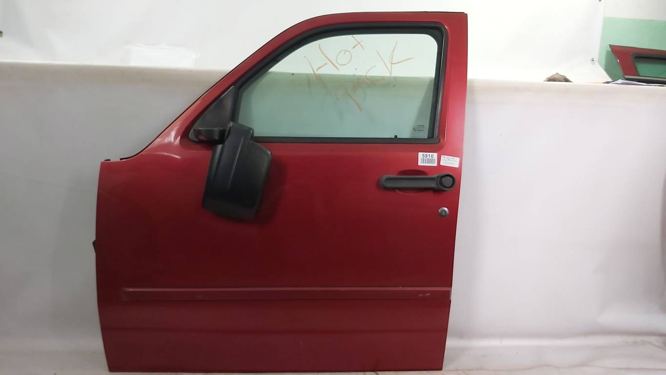 Nitro Дверь передняя левая Dodge Nitro 2009-2011 55360853AG Dodge Nitro 13