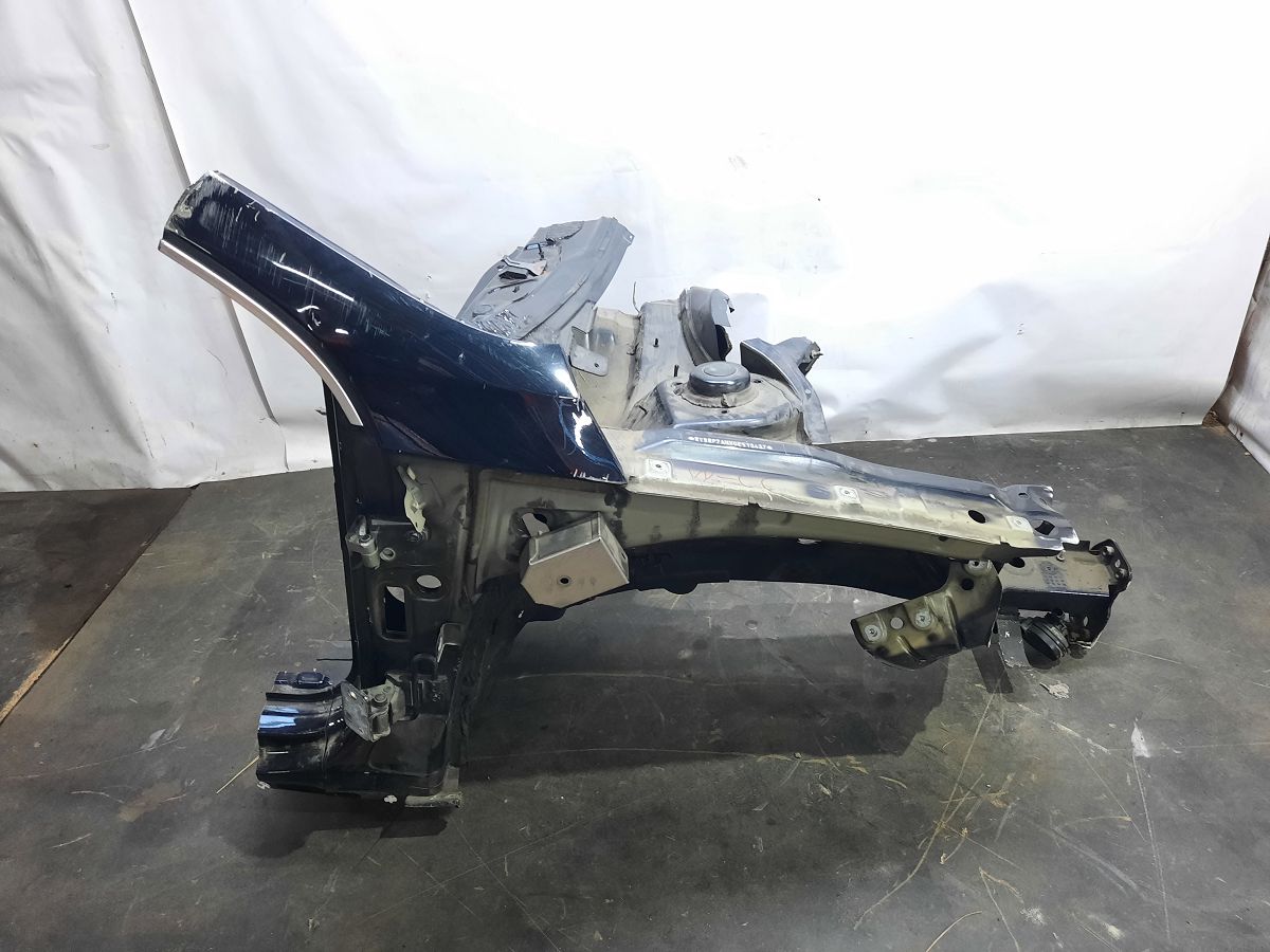 Passat cc. Четверть передняя правая Volkswagen Passat CC 2009-2017 3C8805116 Volkswagen Passat CC