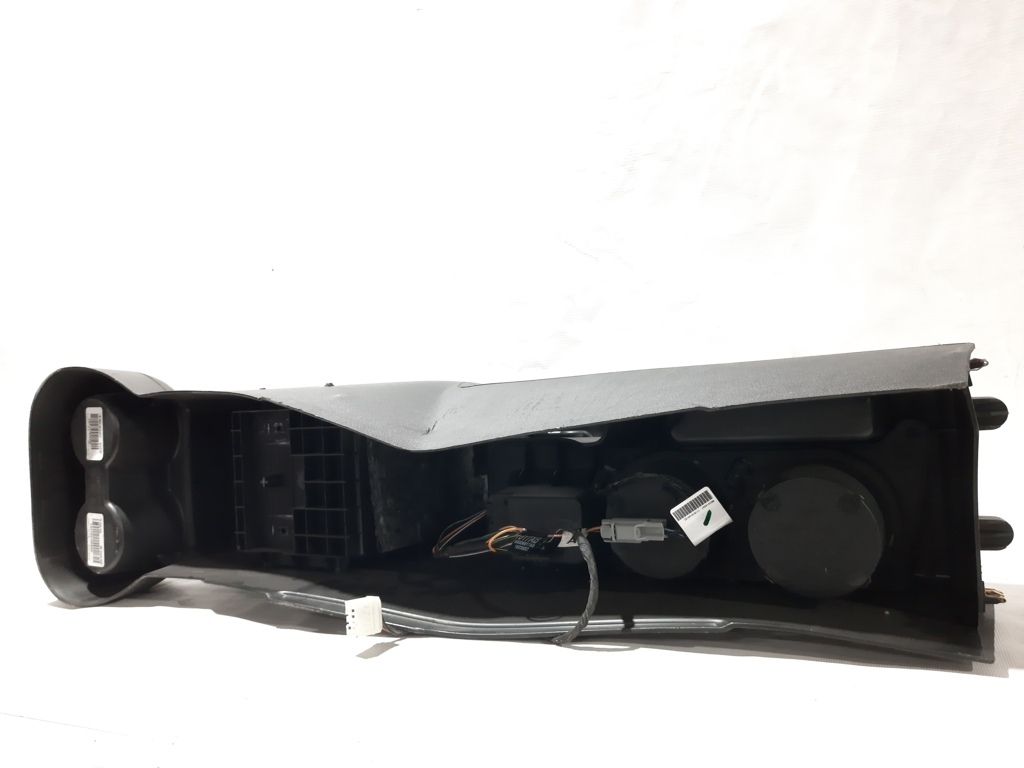 Patriot Центральная консоль Jeep Patriot 2009-2017 1NJ62XDVAA Jeep Patriot 20