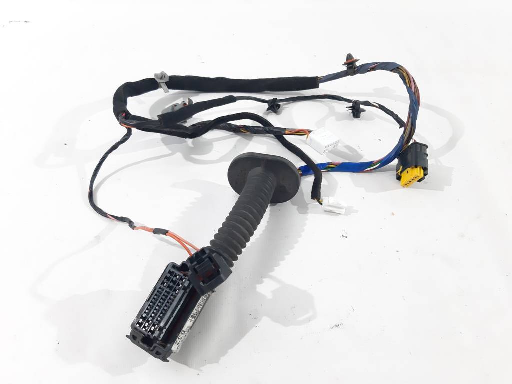 Soul. Проводка двери передней правой Kia Soul 2010-2011 919812K500 Kia Soul