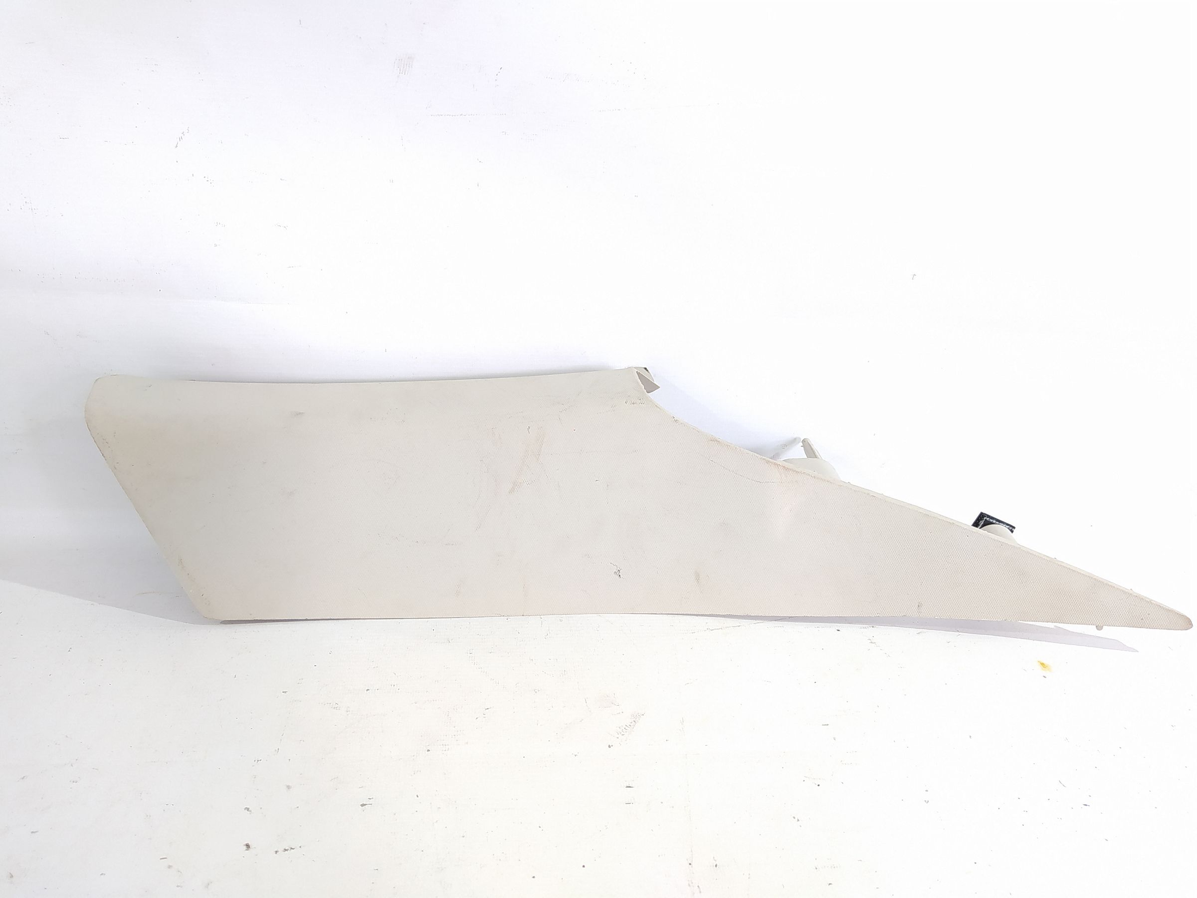 200. Накладка стойки задней левая Chrysler 200 2015-2017 1WW27ML2AC Chrysler 200