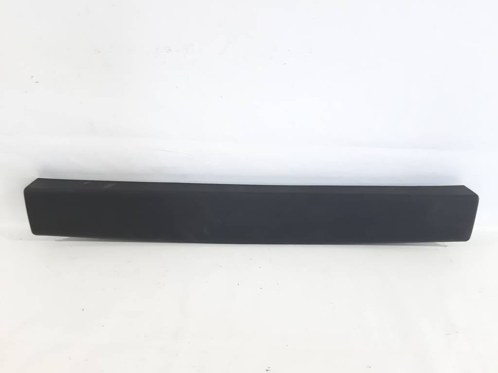 C-max. Обшивка кришки багажника верхня Ford C-Max 2016-2018 AM5Z5846404AA Ford C-Max