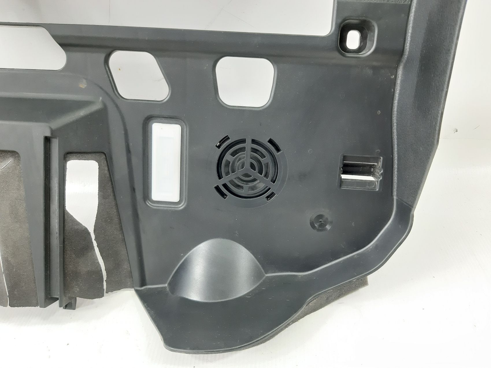 328i xdrive Накладка под торпеду левая BMW 328i xDrive 2012-2016 51459382565 BMW 328i xDrive 2