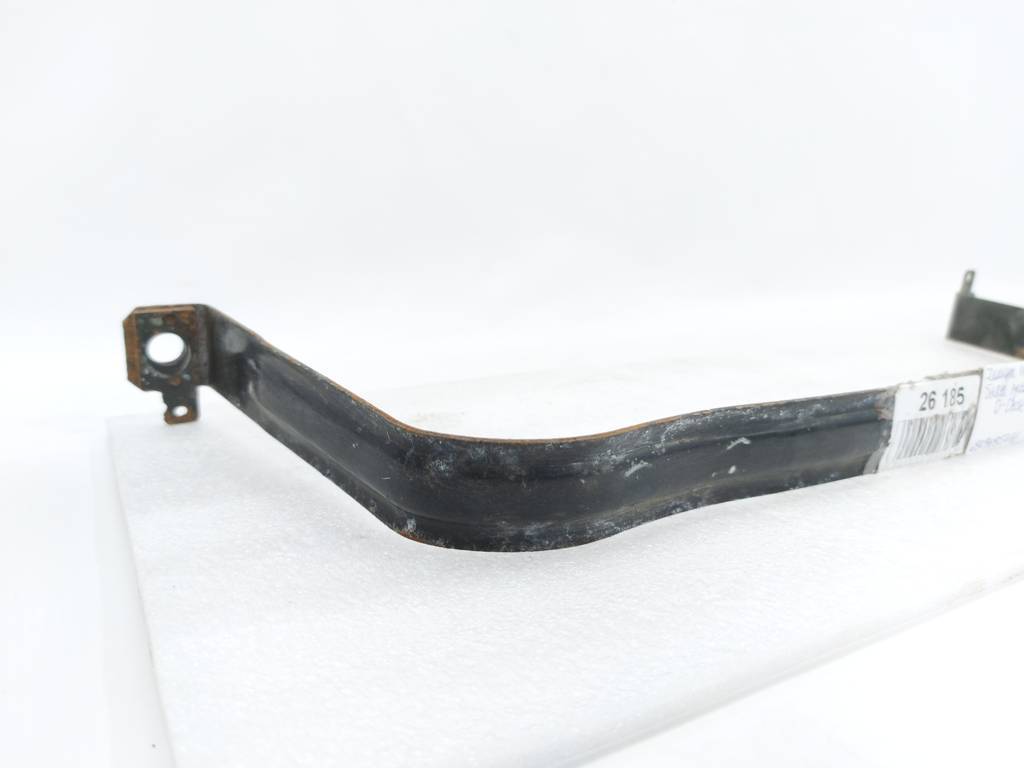 Dart Хомут паливного бака правий Dodge Dart 2013-2019 68080857AE Dodge Dart 7