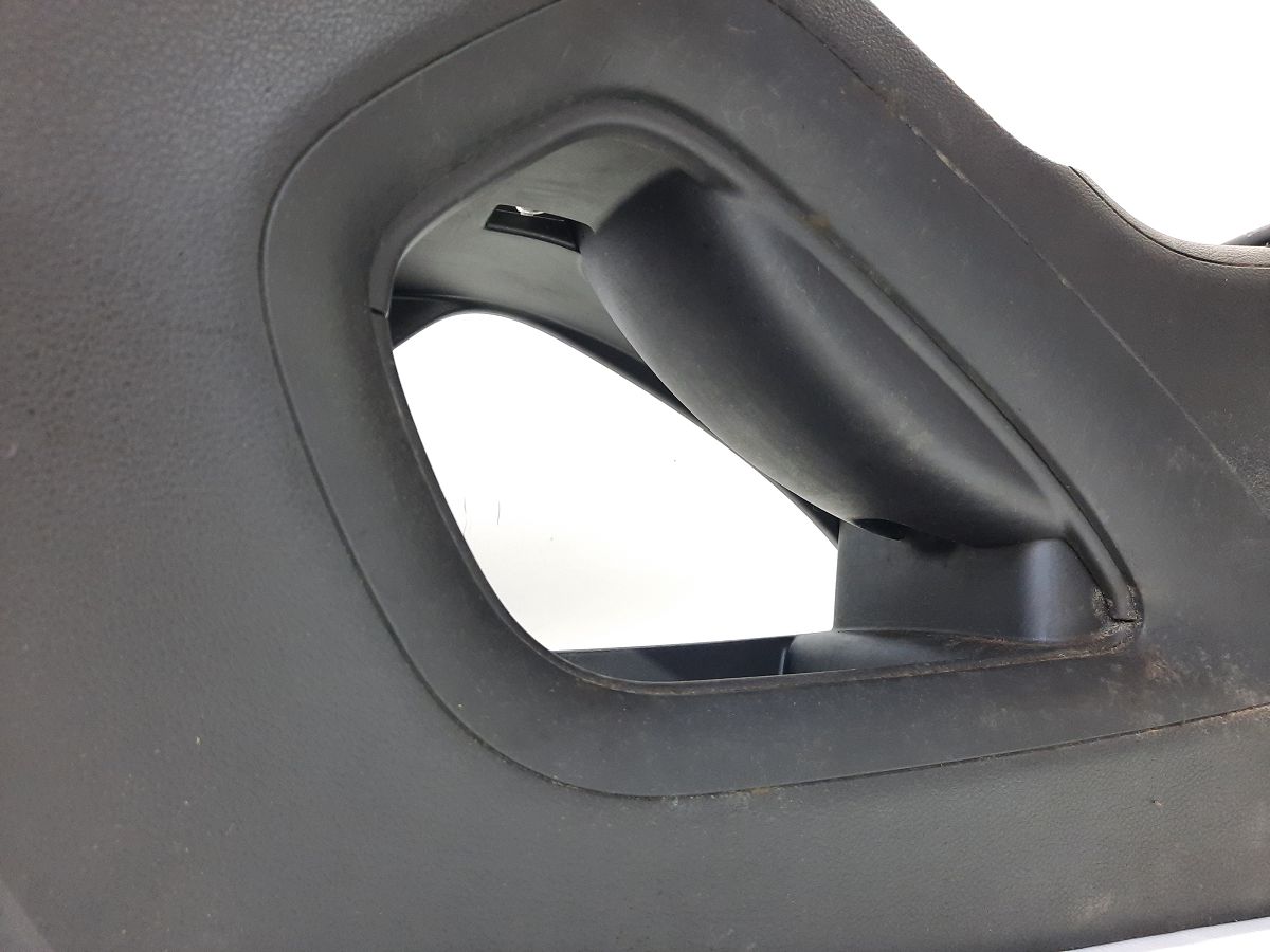 200 limited Центральная консоль Chrysler 200 Limited 2015-2017 5UQ80DX9AB Chrysler 200 Limited 4