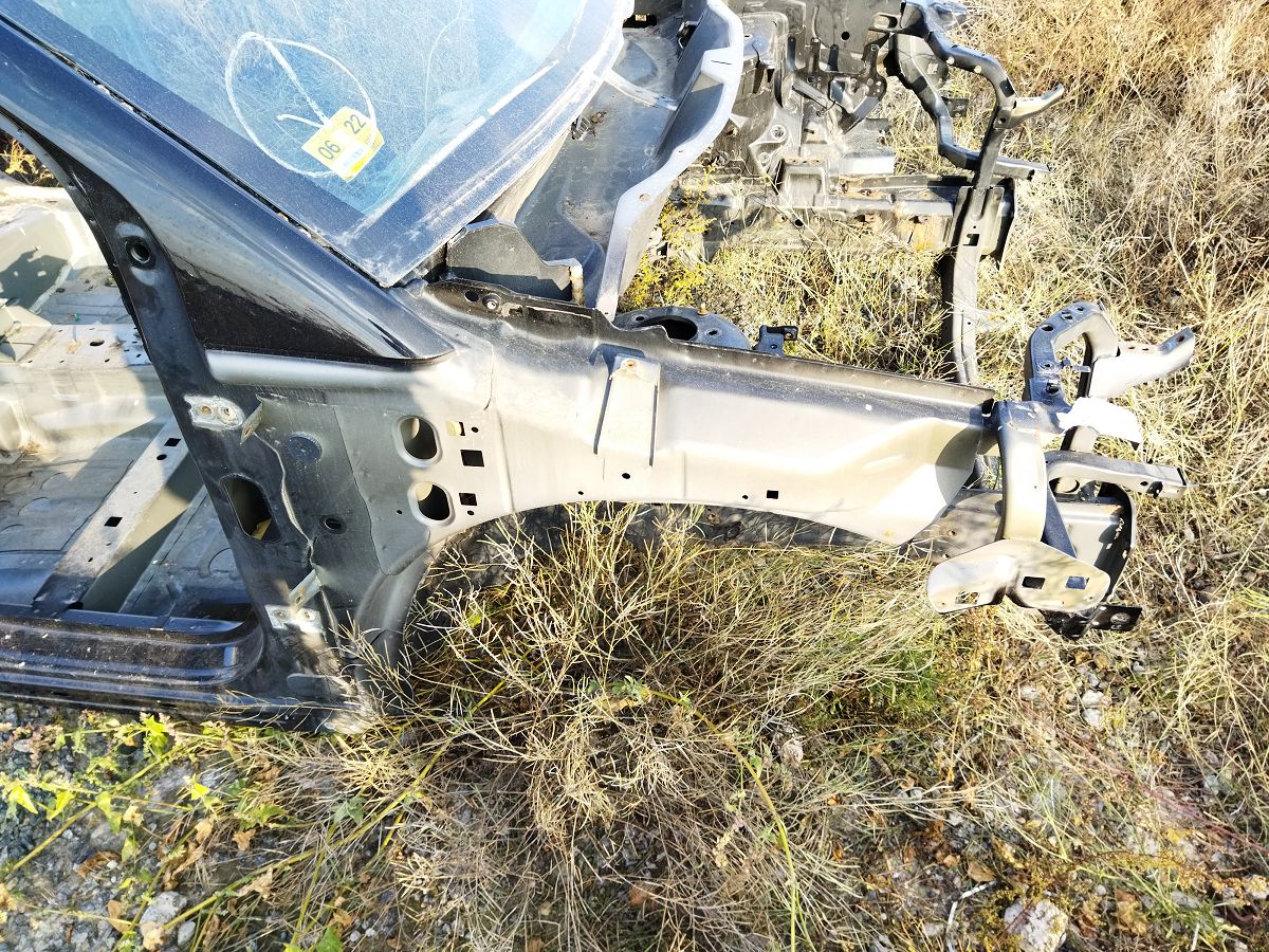 Compass Кузов голый (можно резать) Jeep Compass 2014 5074888AB Jeep Compass 5