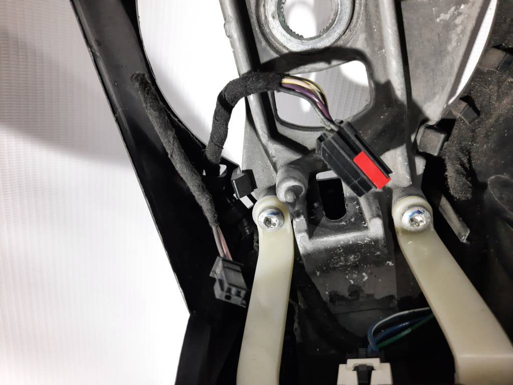 Dart Рульове колесо Dodge Dart 2013-2019 1TL32DX9AG Dodge Dart 2