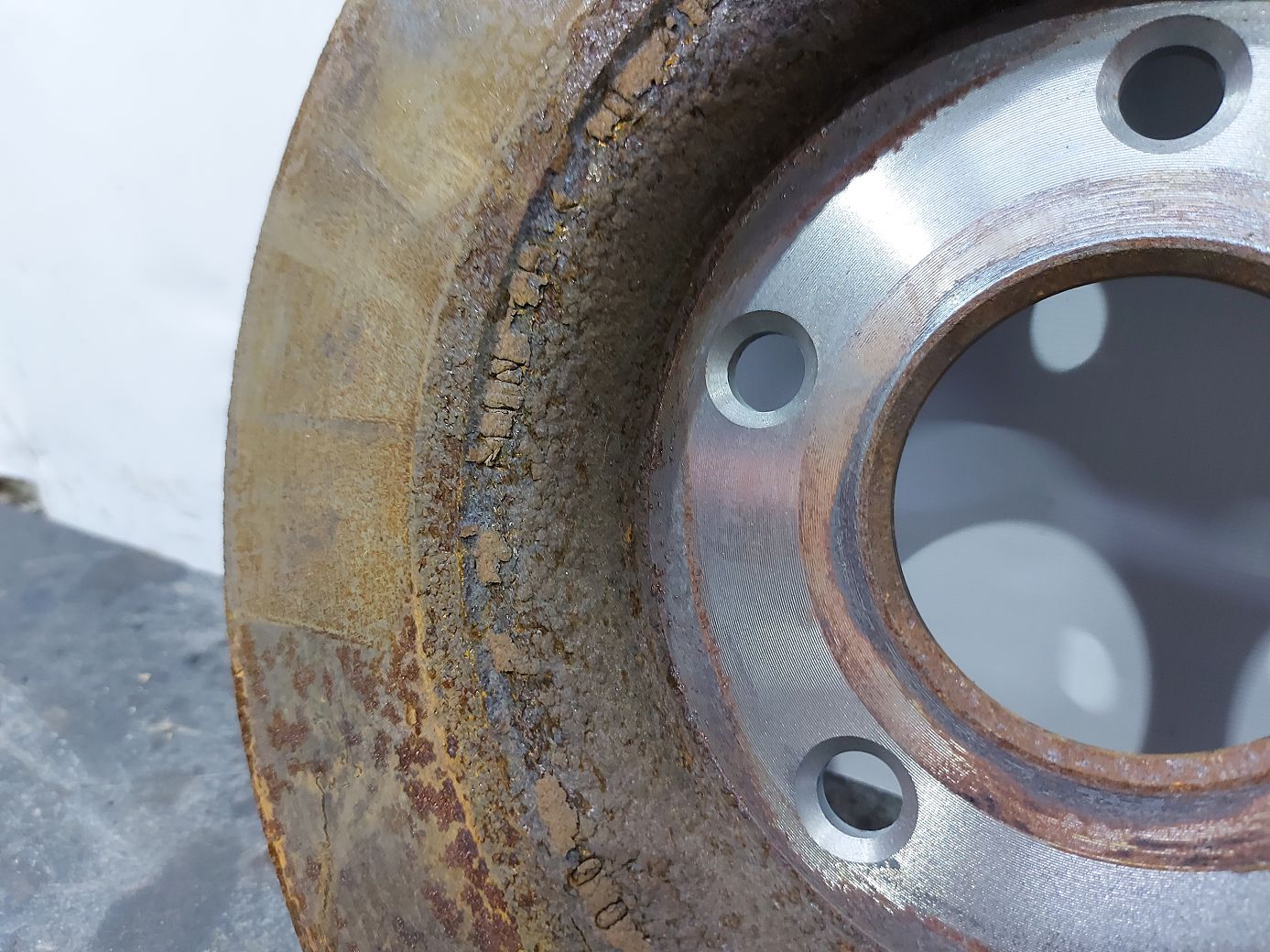 Grand caravan Диск гальмівний задній лівий/правий Dodge Grand Caravan 2012-2020 4779713AB Dodge Grand Caravan 4