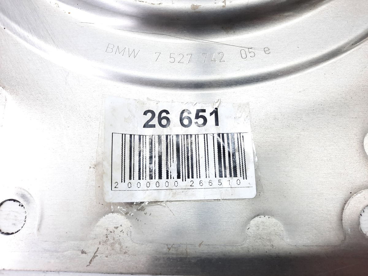 328i xdrive Пильовик маховика BMW 328i xDrive 2007-2013 11117527742 BMW 328i xDrive 4