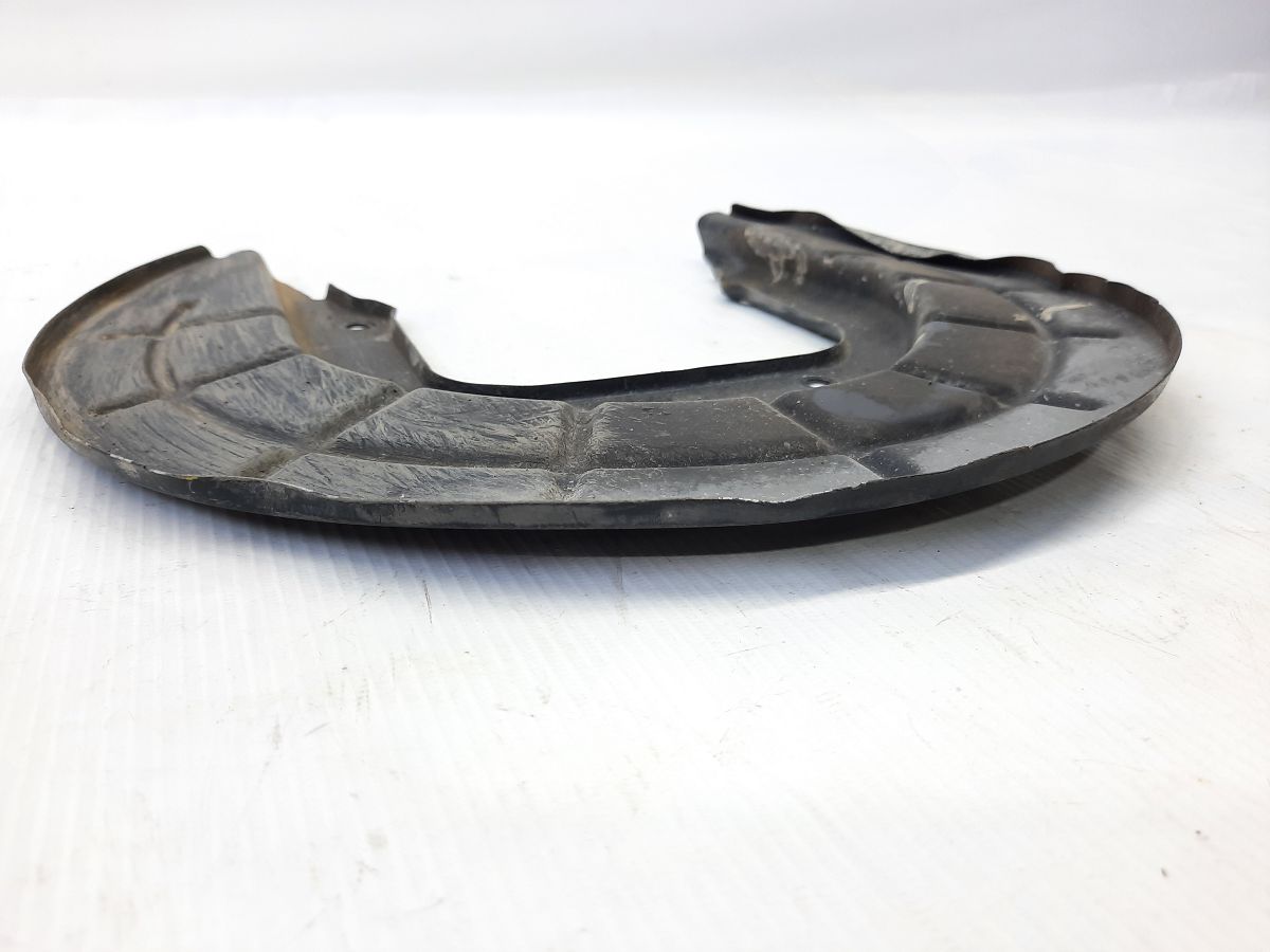 200 limited Пыльник тормозного диска заднего левого/правого Chrysler 200 Limited 2015-2017 68155484AB Chrysler 200 Limited 11