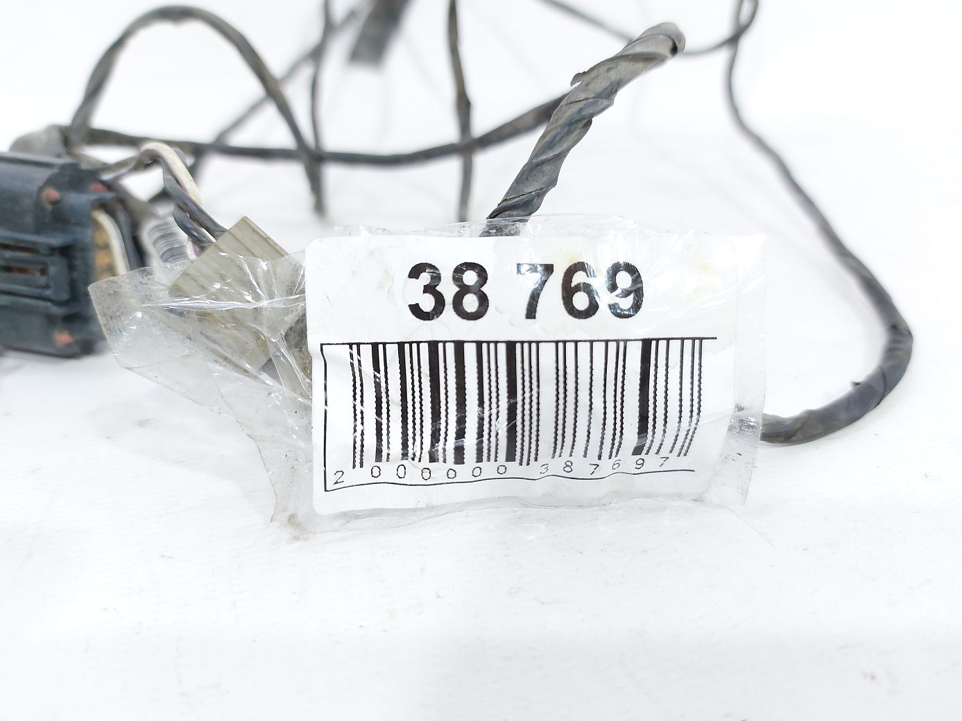 Charger Проводка бампера заднього Dodge Charger 2011-2014 68092616AA Dodge Charger 3