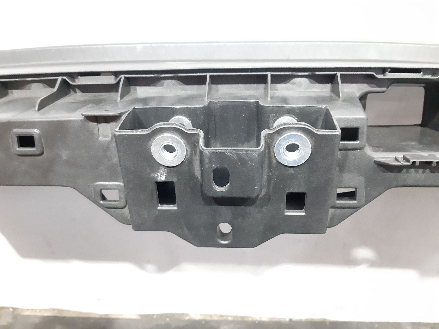  Передняя панель (телевизор) Volkswagen Passat B8 `16-19 Volkswagen Passat B8 6