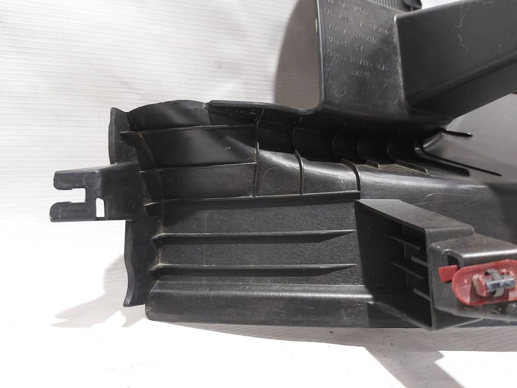 Cruze Обшивка порога заднього ліва Chevrolet Cruze 2016-2018 84243021 Chevrolet Cruze 6