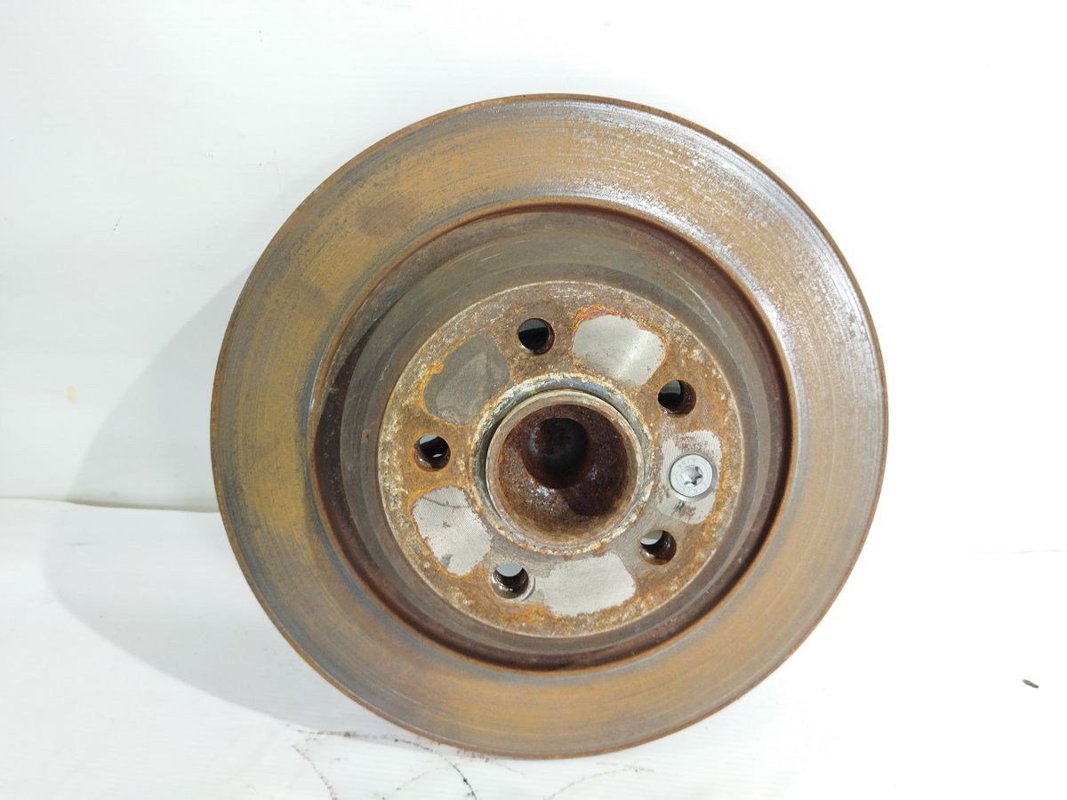 S60 Ступиця задня ліва/права Volvo S60 2011-2018 31360027 Volvo S60 5