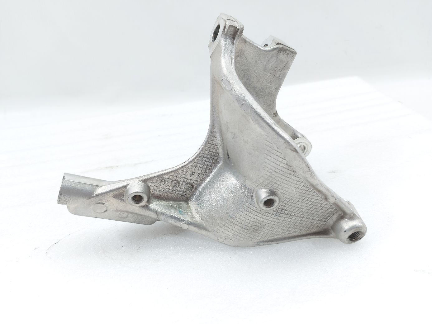 Accord Кронштейн двигателя задний Honda Accord 2015-2017 50610T2FA01 Honda Accord 3