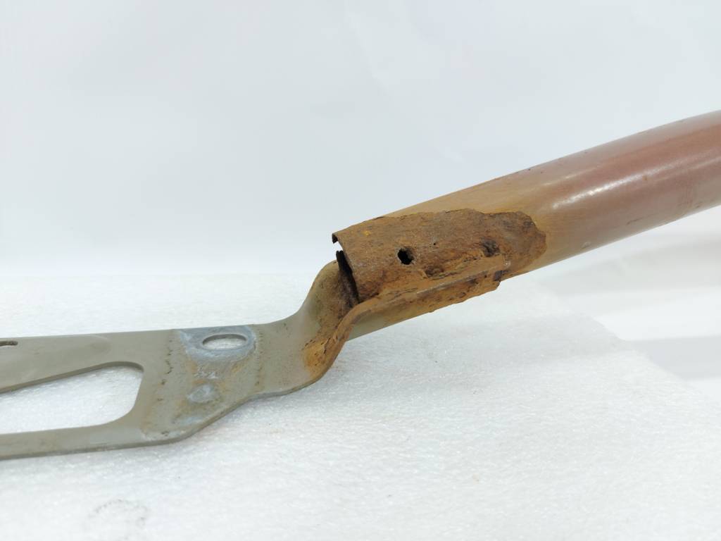 Scion iq Распорка пятаков усилителя заднего Toyota Scion IQ 2012-2015 5204374020 Toyota Scion IQ 5