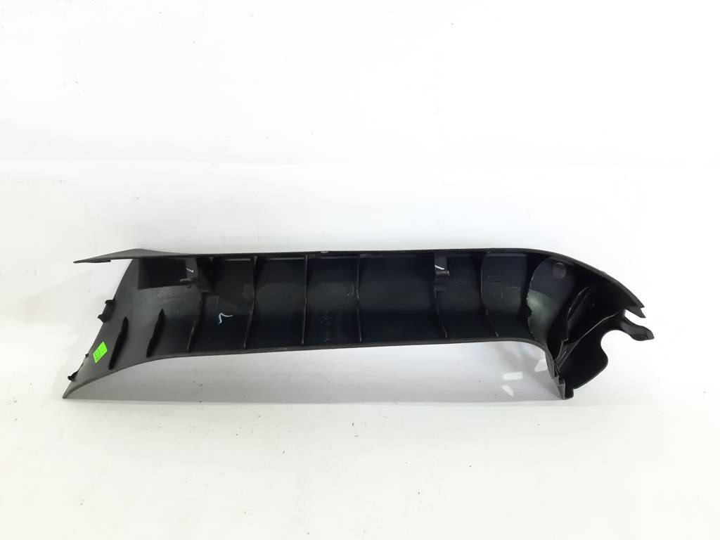 Outback Обшивка крышки багажника левая Subaru Outback 2010-2014 94330AJ03AVH Subaru Outback 3