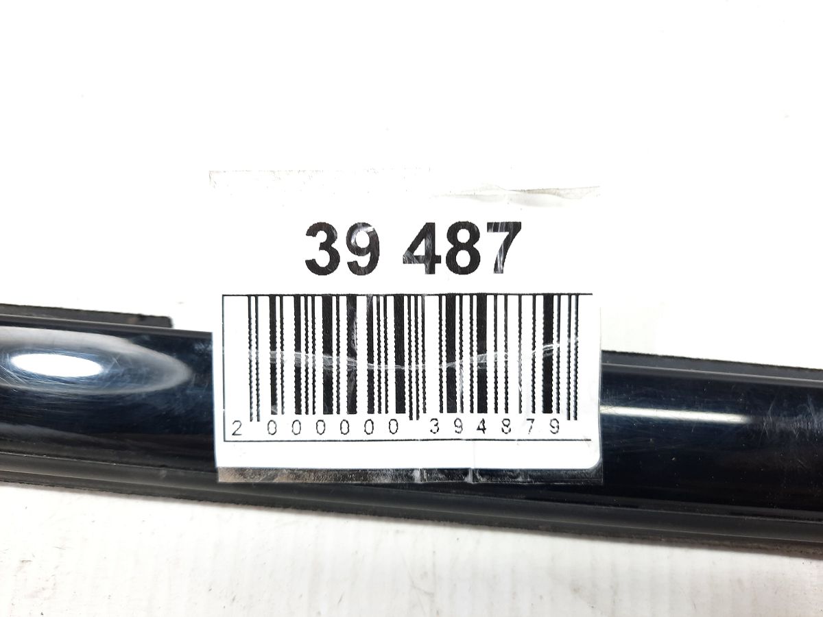 Dart Ущільнювальна гумка скла двері задньої лівої зовнішня Dodge Dart 2013-2016 68085083AD Dodge Dart 4