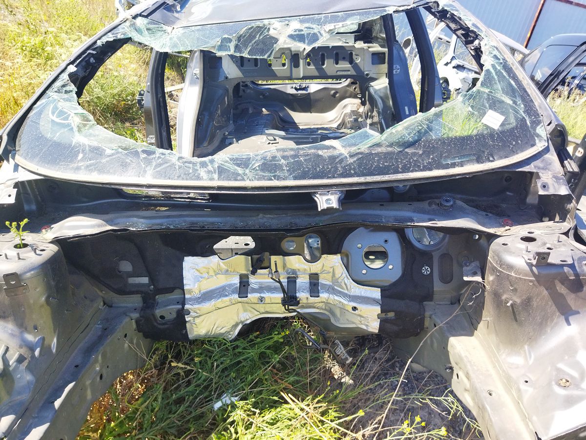 Fiesta Кузов голий (можна різати) Ford Fiesta 2011-2019 G2BZ5427840A Ford Fiesta 4