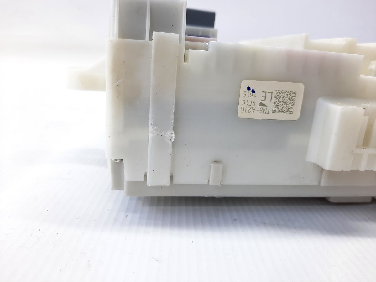 Insight Блок предохранителей салона Honda Insight 2010 38200TM8A21 Honda Insight 11 Insight Блок предохранителей салона Honda Insight 2010 38200TM8A21 Honda Insight 11