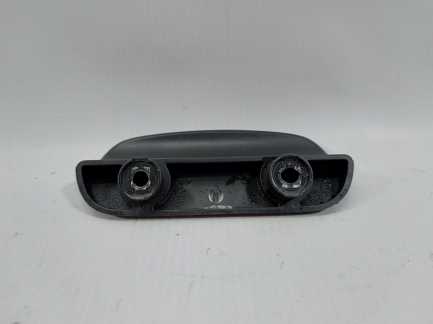 Malibu Ручка кришки багажника Chevrolet Malibu 2011-2015 95460708 Chevrolet Malibu 3