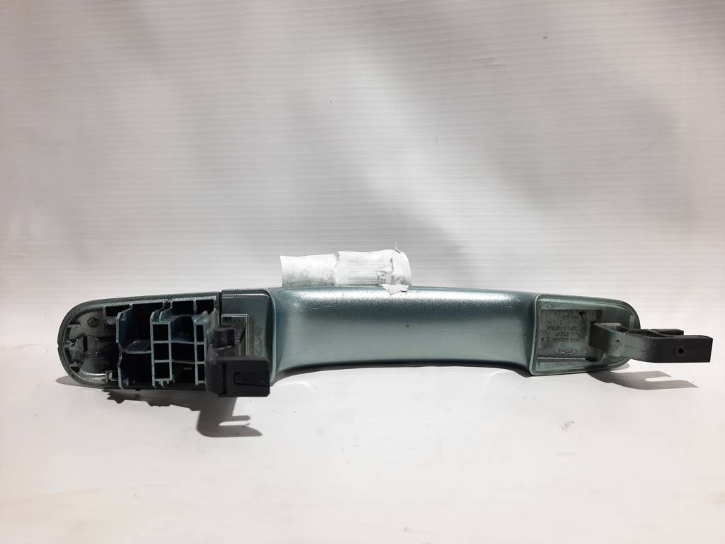 Focus Ручка дверей передньої/задньої правої/лівої зовнішня Ford Focus 2012-2019 AM5Z1722404JCPTM Ford Focus 10