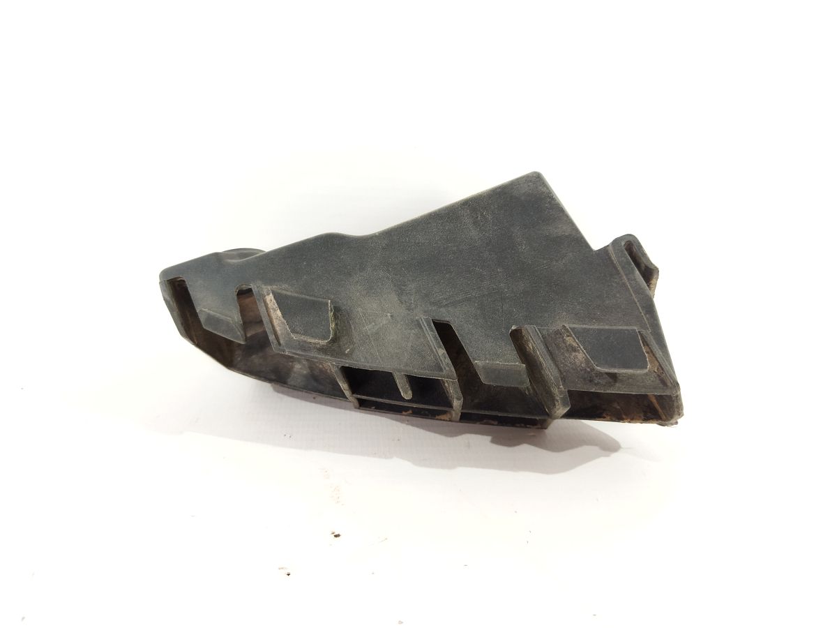 Forester Кріплення заднього бампера ліве коротке Subaru Forester 2014-2018 57707SG070 Subaru Forester 4