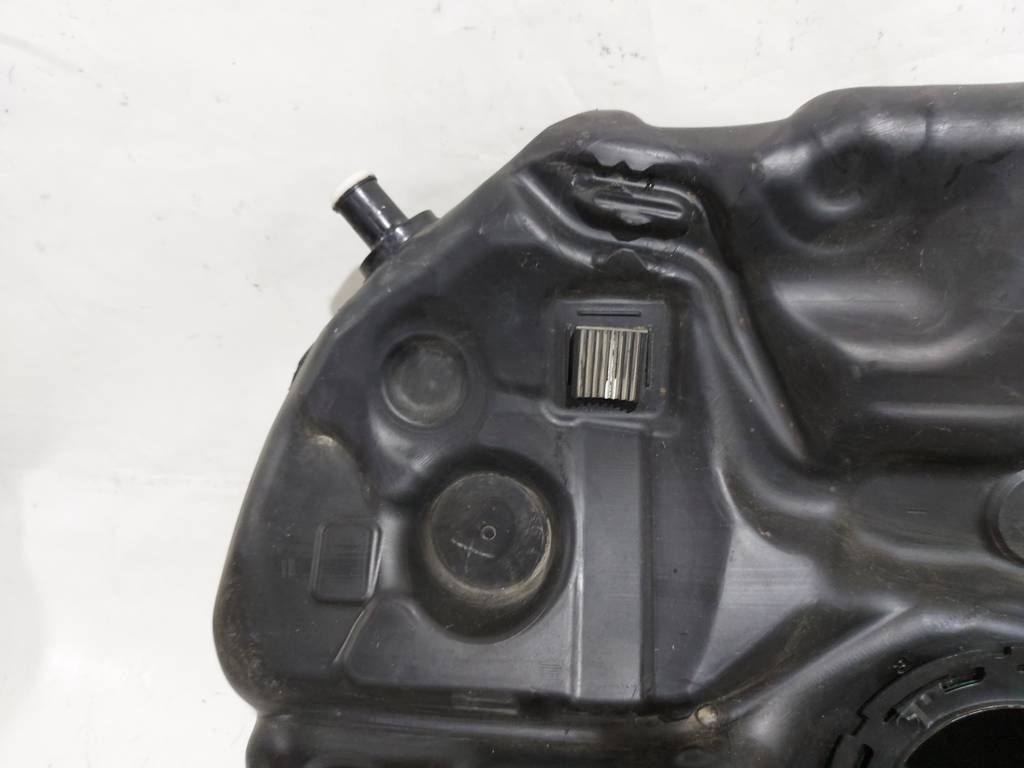 Cruze Бензобак Chevrolet Cruze 2016-2019 39007284 Chevrolet Cruze 5