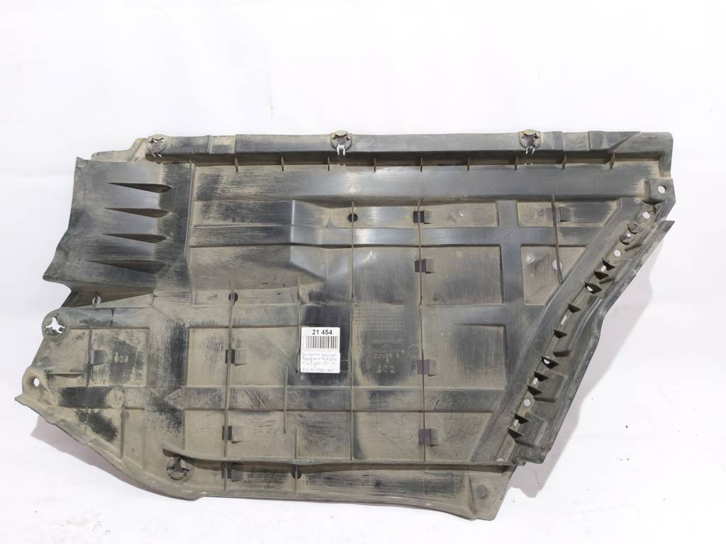 Insight Захист днища центральний правий Honda Insight 2010-2011 74641TM8A01 Honda Insight 15