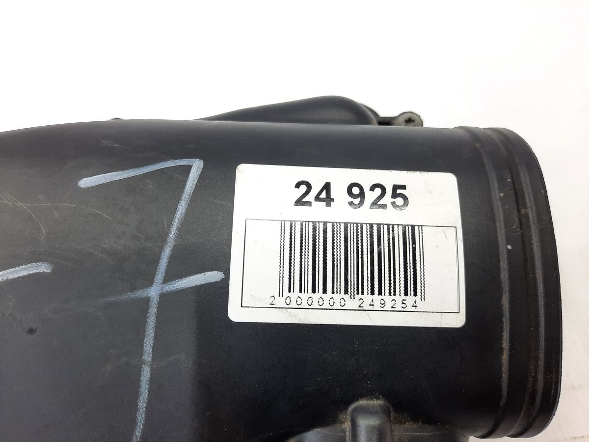 7 series Корпус повітряного фільтра лівий BMW 7 2012 13717577464 BMW 7 8