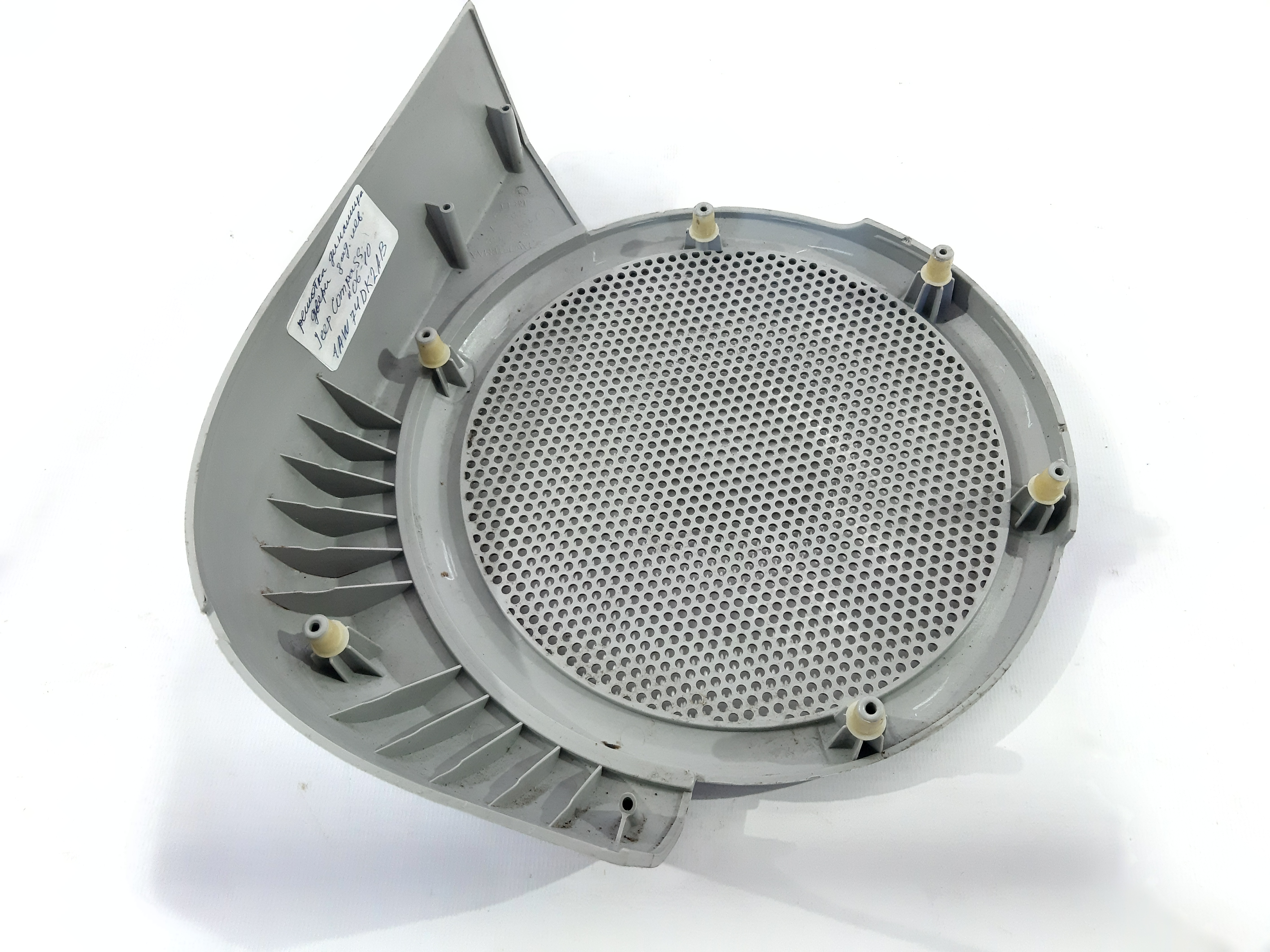 Compass Решётка динамика двери задней левой Jeep Compass 2006-2010 1AW74DK2AB Jeep Compass 2