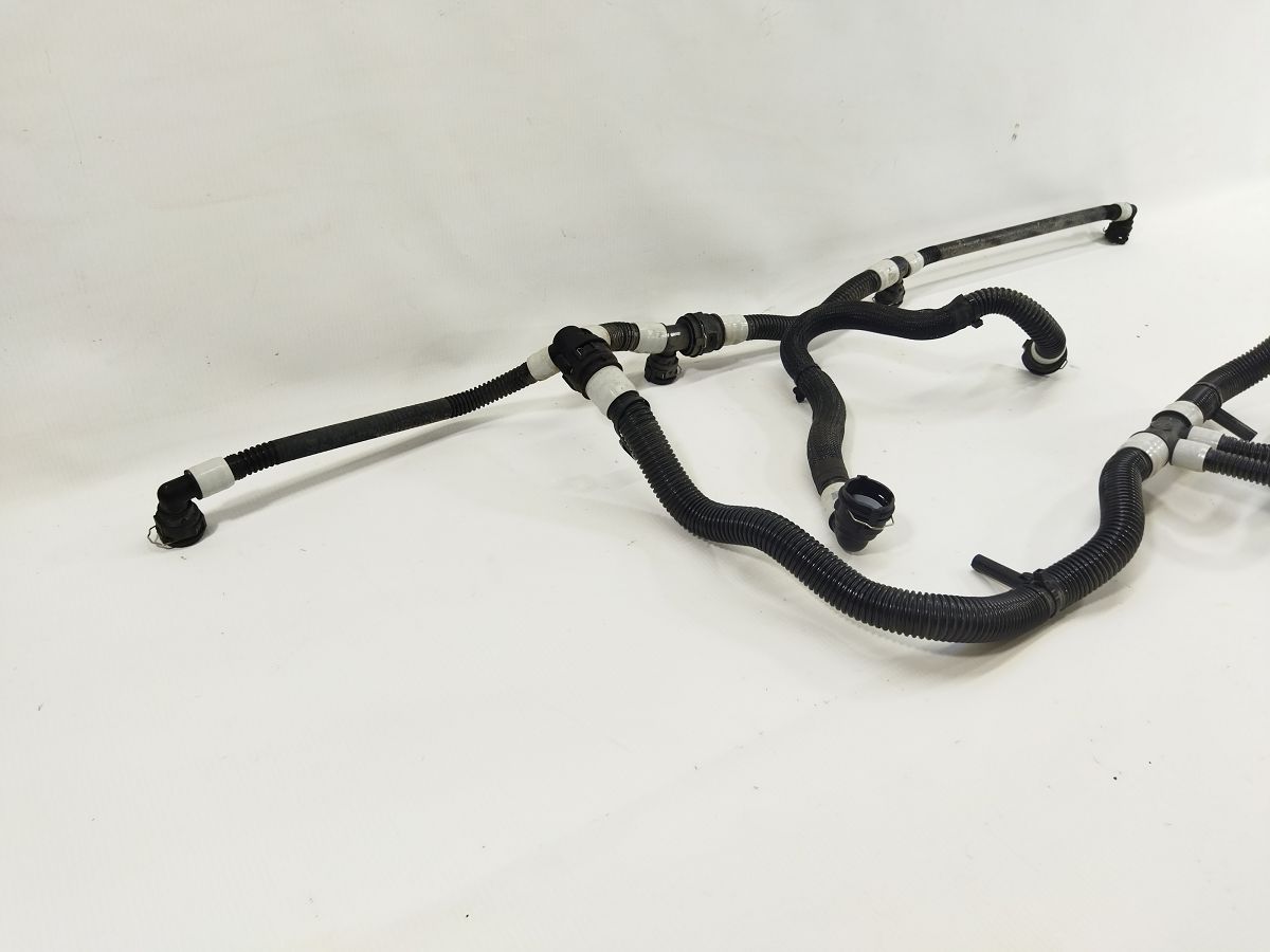 Model 3 Патрубки системы охлаждения батареи Tesla Model 3 2020-2024 152149300C Tesla Model 3 2