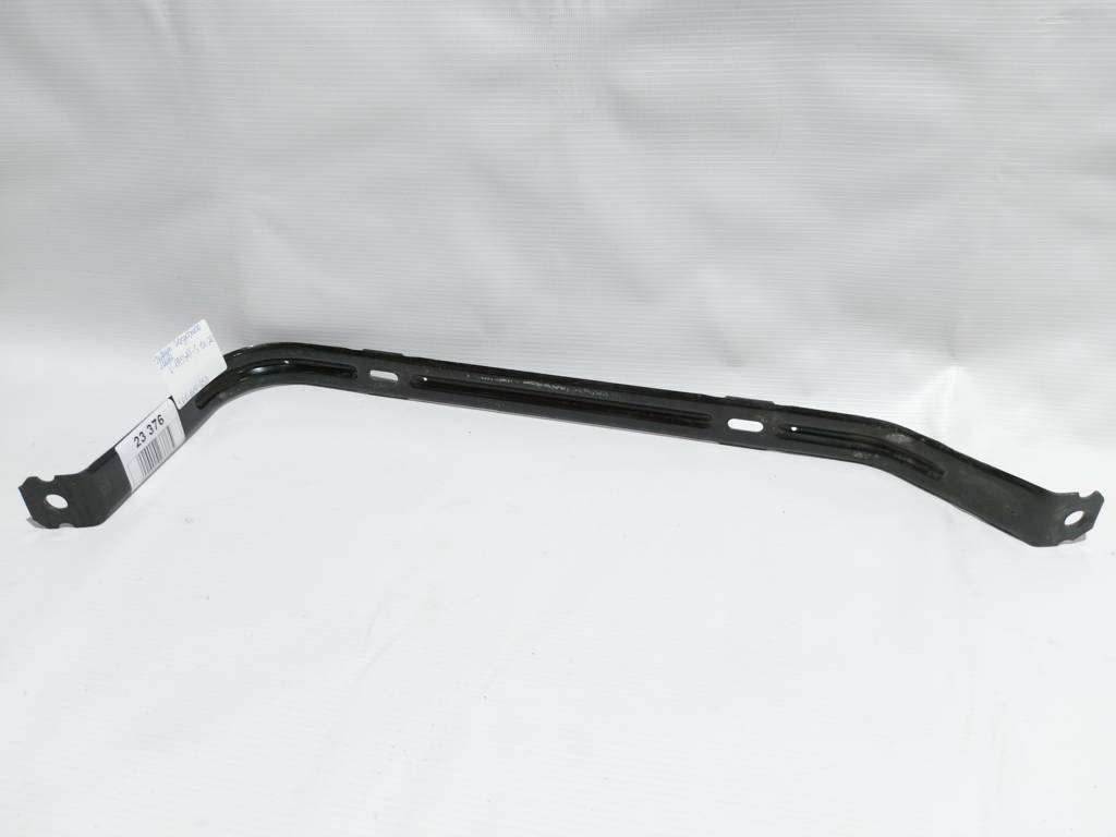 Passat Хомут бензобака лівий Volkswagen Passat 2012-2020 561201653 Volkswagen Passat 3