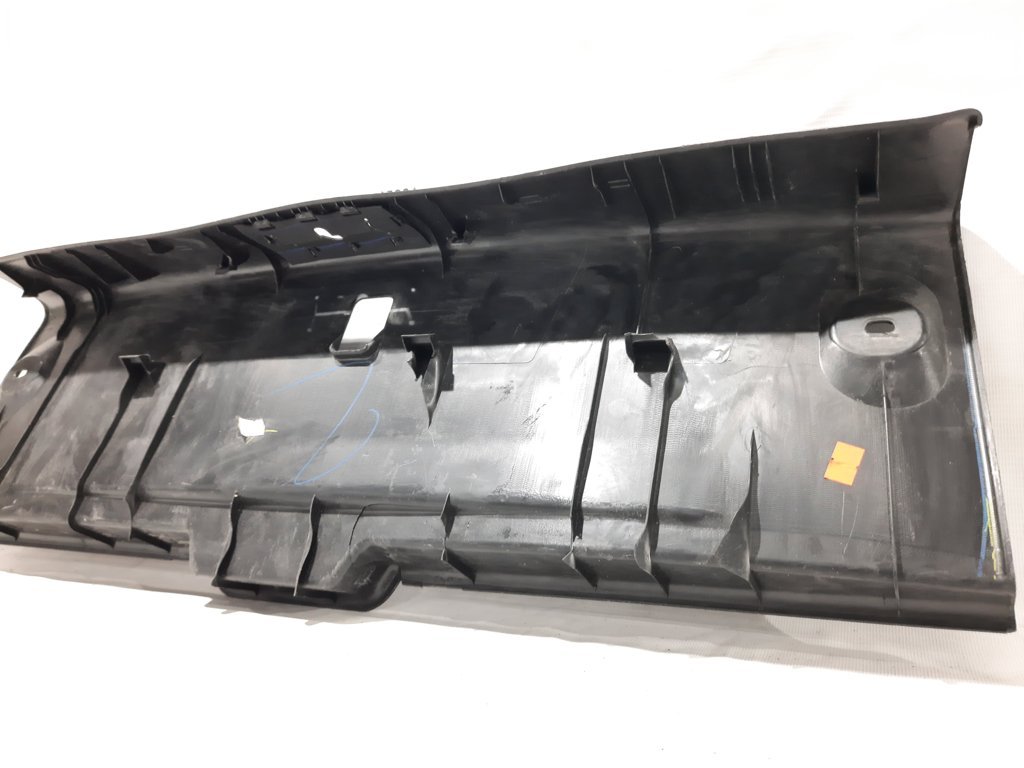 Sentra Накладка задней панели багажного отделения Nissan Sentra 2013-2019 849213SG0A Nissan Sentra 12