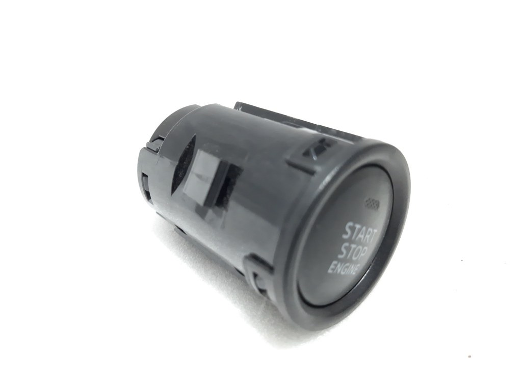 3 Кнопка старт-стоп Mazda 3 2014-2016 BHR1663S0A Mazda 3 2