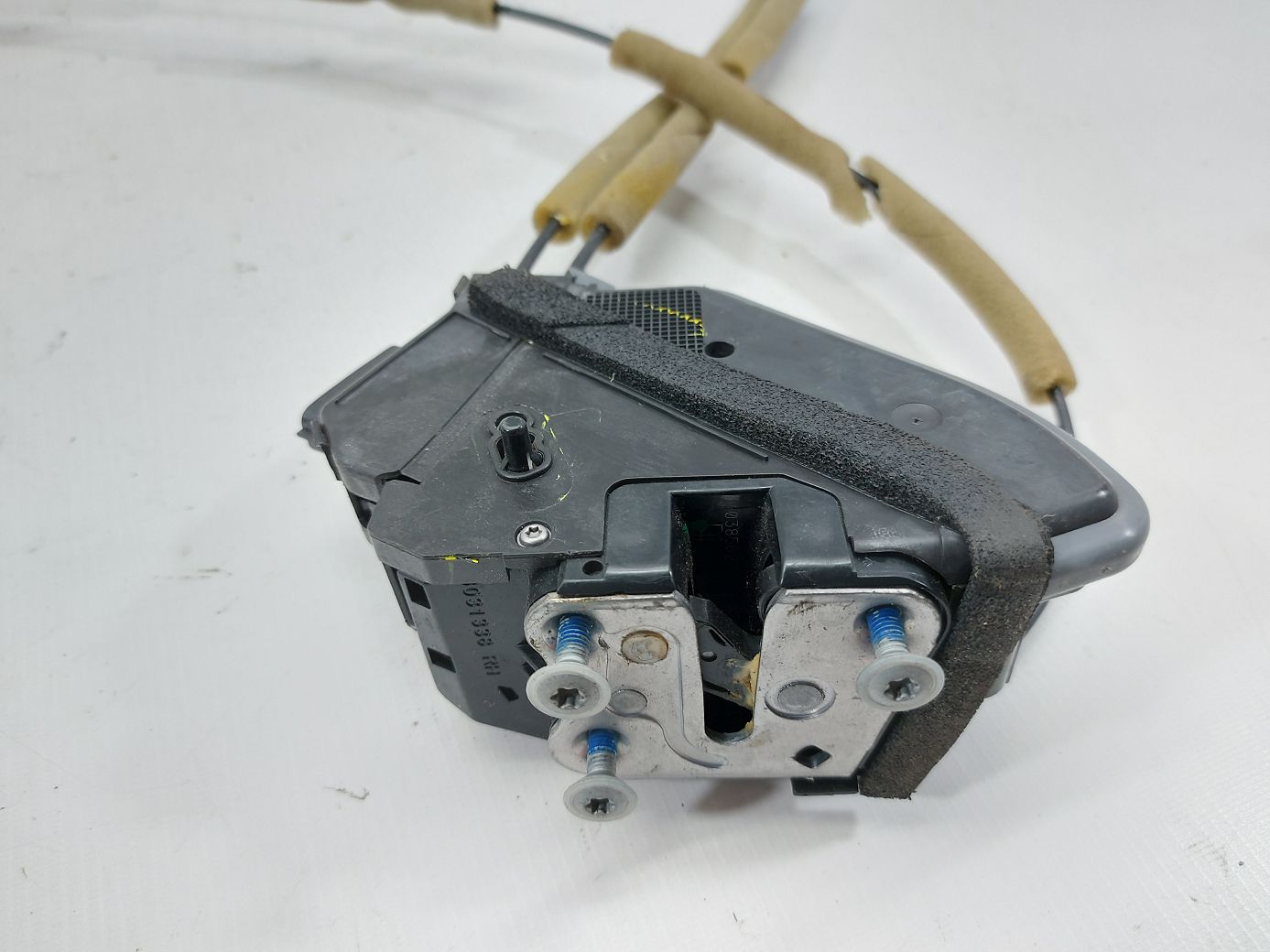 Altima. Замок дверей задньої правої Nissan Altima 2013-2018 825003TA0C Nissan Altima